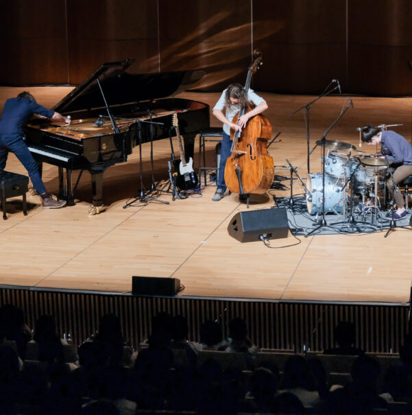 <p>Full Concert Streaming</p>
